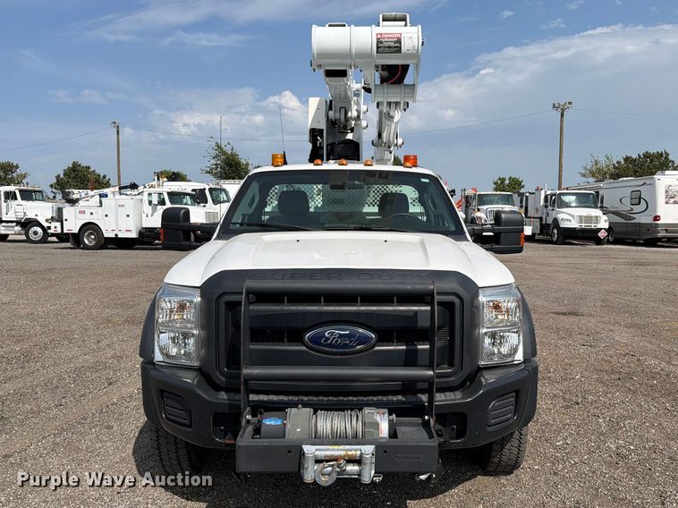 2012 Ford F550 Super Duty Bucket Truck - photo 2