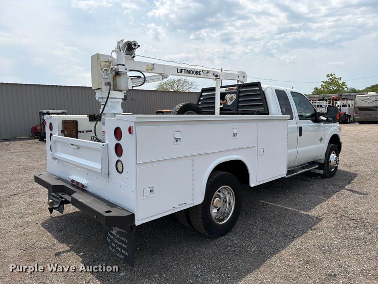 2011 Ford F350 Super Duty Ext. Cab Utility Bed Pickup Truck - photo 5