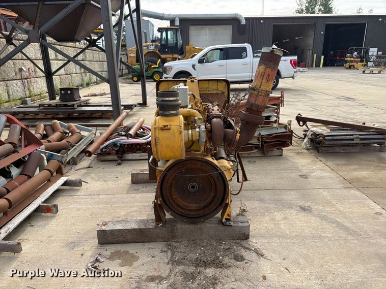 Caterpillar 3304 Engine - photo 4