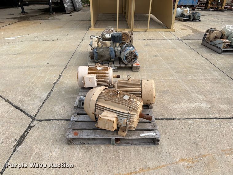 (8) Electric Motors - photo 2