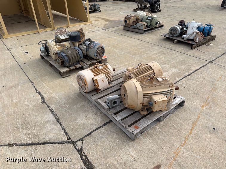 (8) Electric Motors - photo 3