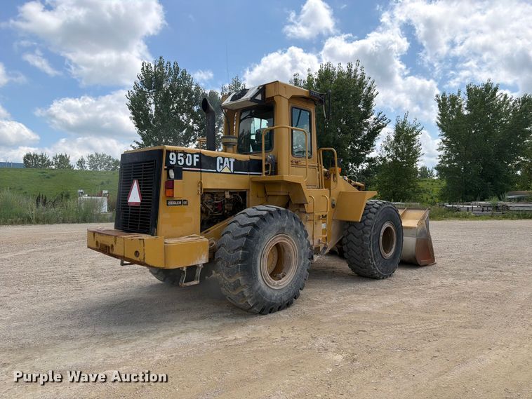 1992 Caterpillar 950F Wheel Loader - photo 5