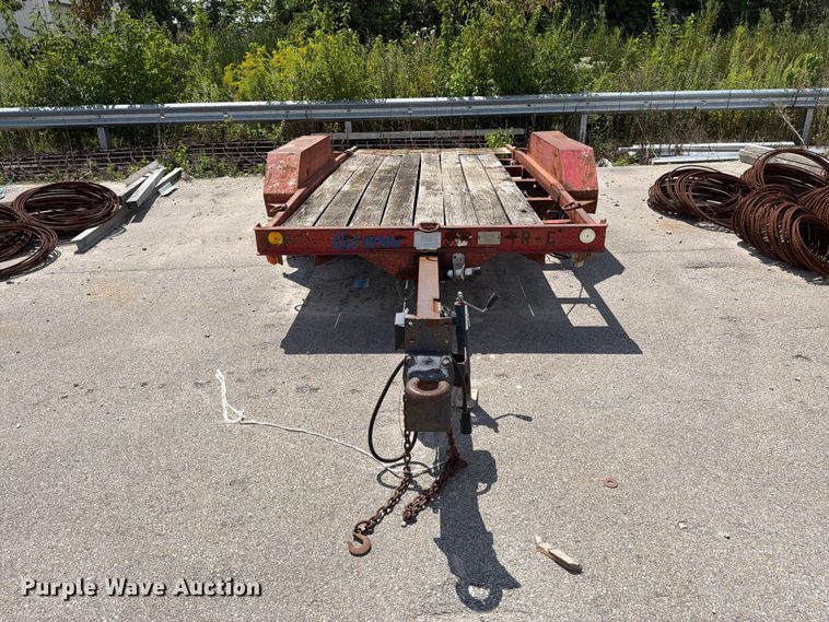 1987 Curtiss Trailers 25 Tilt Deck Equipment Trailer - photo 2