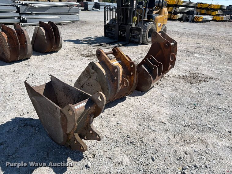 (3) Excavator Buckets - photo 5