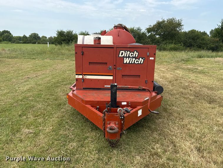 2003 Ditch Witch FX30 Vacuum Excavator - photo 2