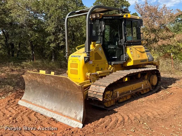 2020 Komatsu D51EX-24 Dozer