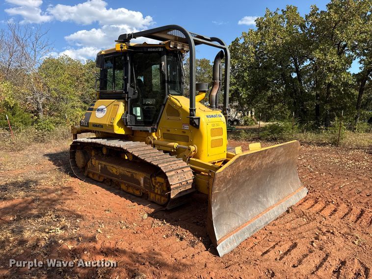 2020 Komatsu D51EX-24 Dozer - photo 3