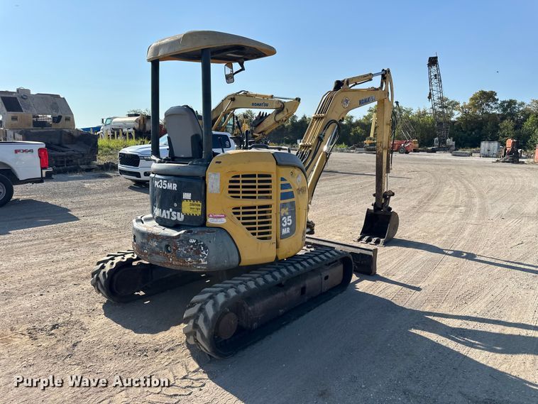 Komatsu PC35MR-2 Mini Excavator - photo 5