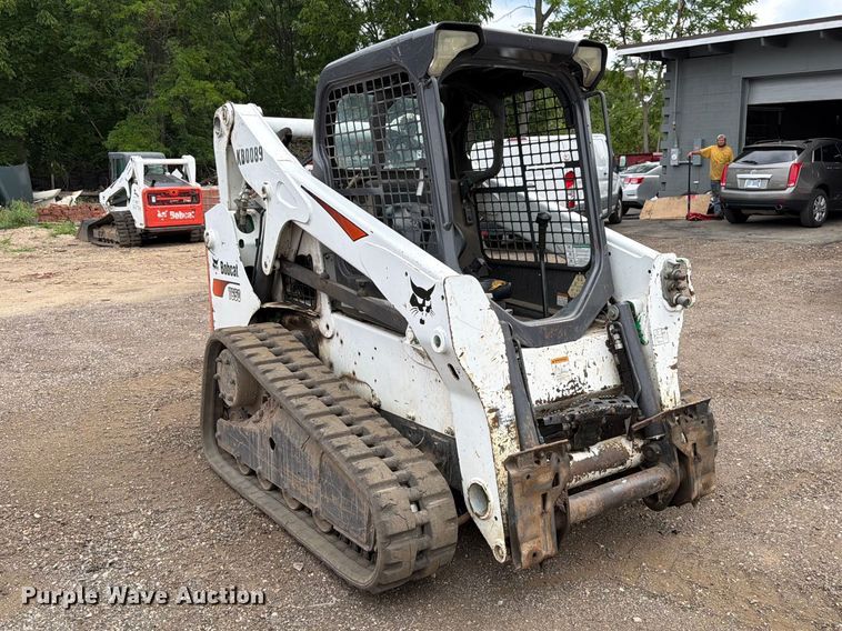 2014 Bobcat T650 Tracked Skid Steer Loader - photo 3