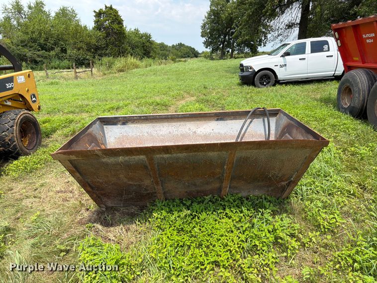 Edge SSB72 Skid Steer Side Discharge Bucket - photo 2