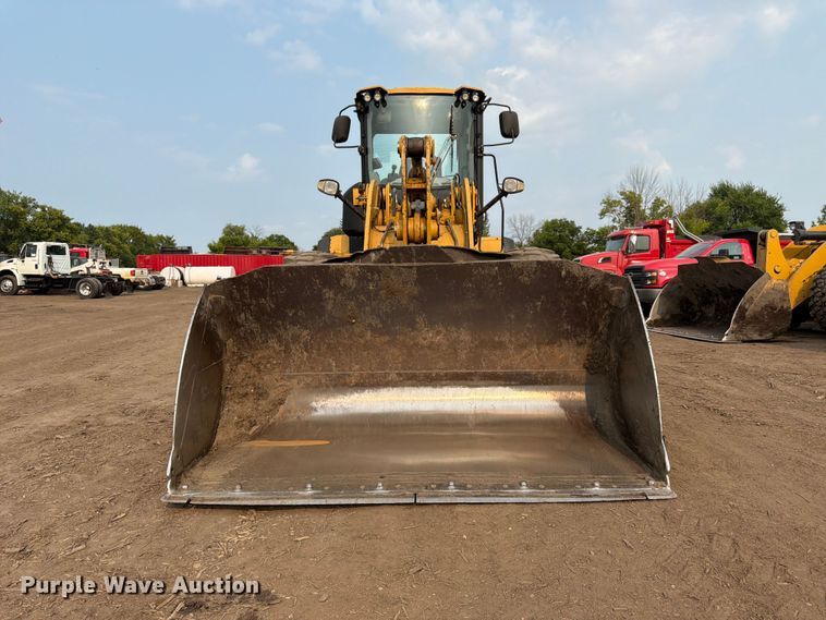 2015 Caterpillar 938K Wheel Loader - photo 2