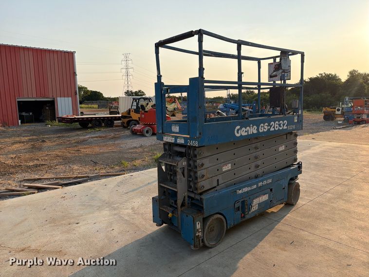 2008 Genie GS-3232 Scissor Lift - photo 5