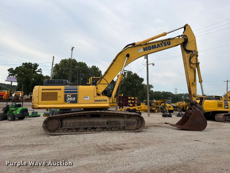2014 Komatsu PC360LC-10 Excavator - photo 5