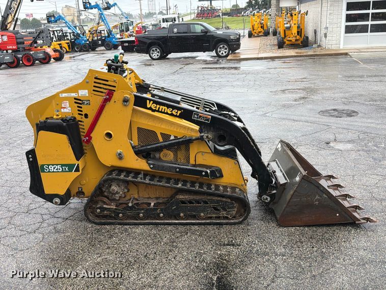 2024 Vermeer S925TX Compact Utility Loader - photo 4