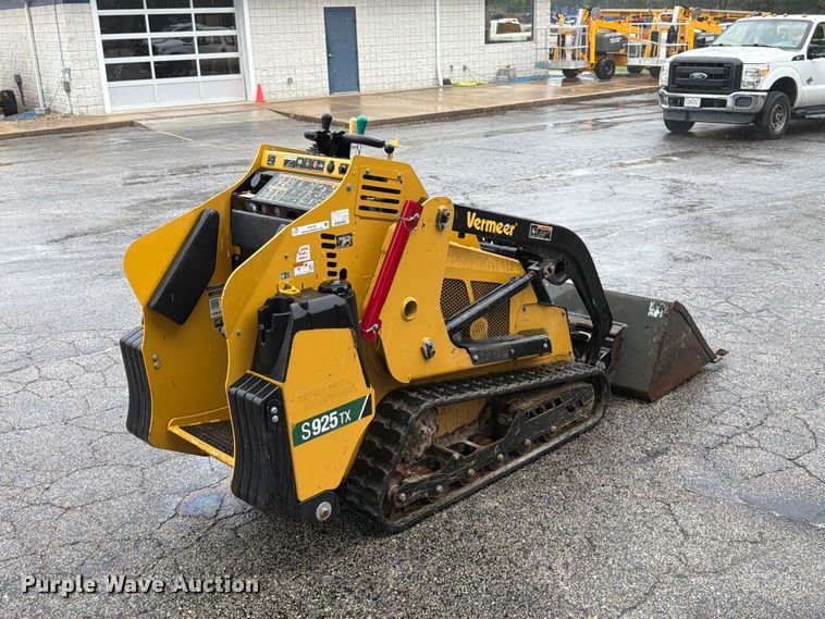 2024 Vermeer S925TX Compact Utility Loader - photo 5