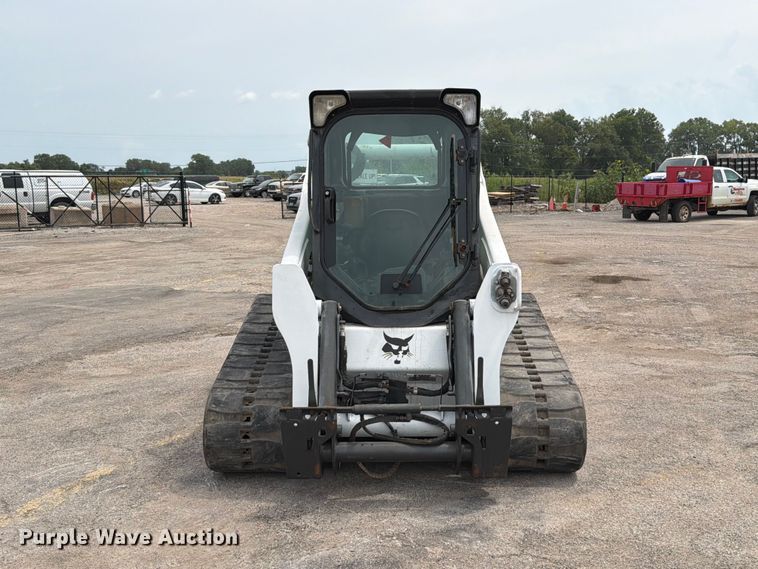 2018 Bobcat T740 Tracked Skid Steer Loader - photo 2