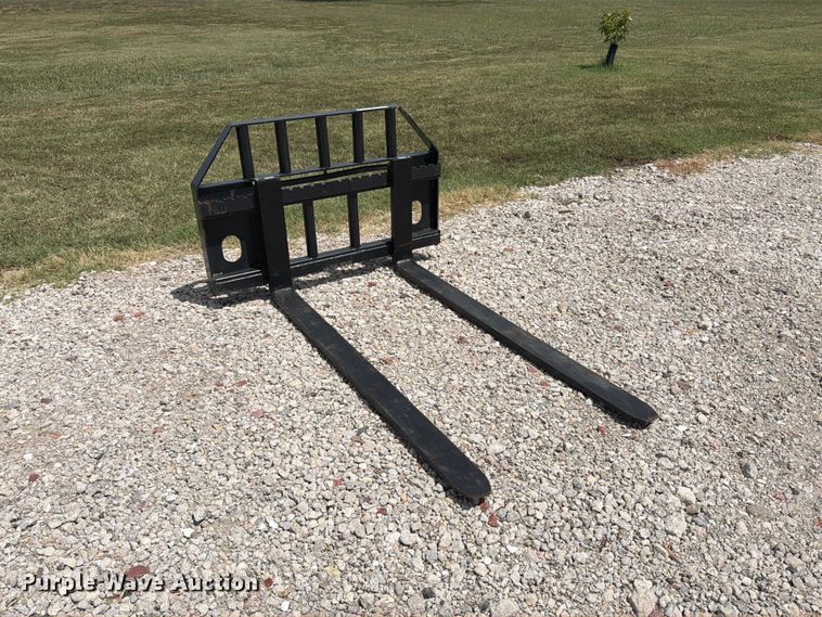 Skid Steer Forks - photo 3