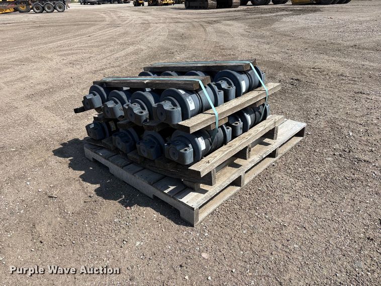 (16) Caterpillar  179-1486 Track Rollers - photo 3