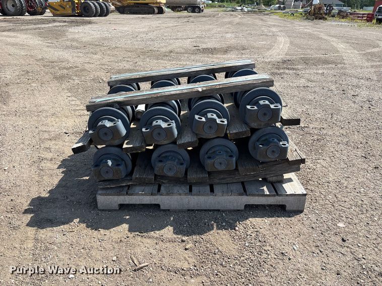 (16) Caterpillar  179-1486 Track Rollers - photo 4
