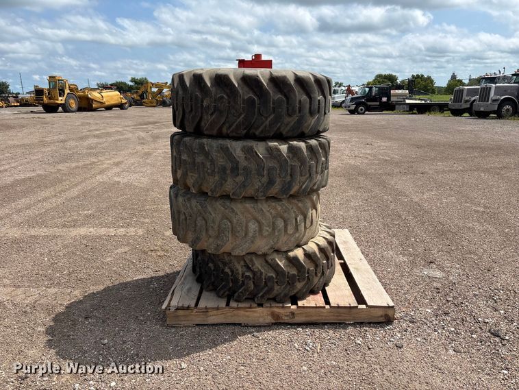(4) 12.5/80-18 Tires - photo 4