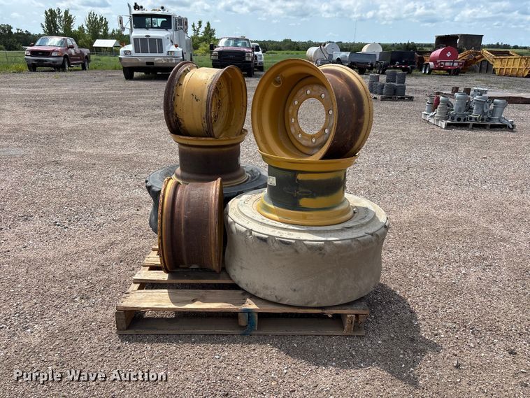Skid Steer Wheels And Tires - photo 4