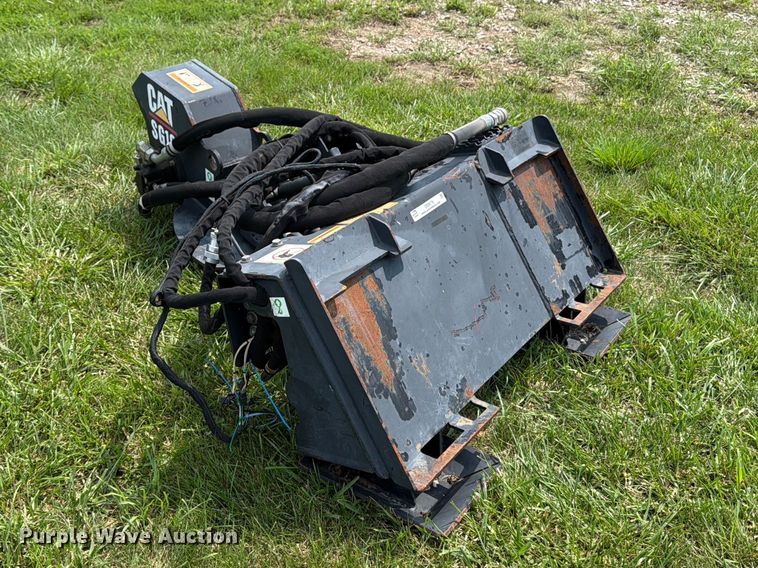 Caterpillar SG18 Skid Steer Stump Grinder - photo 5