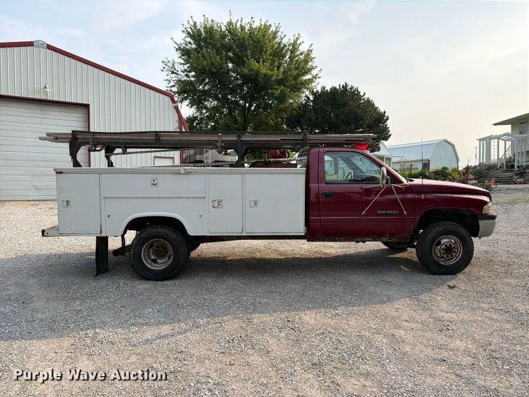 1995 Dodge Ram 3500 Utility Bed Pickup Truck - photo 4