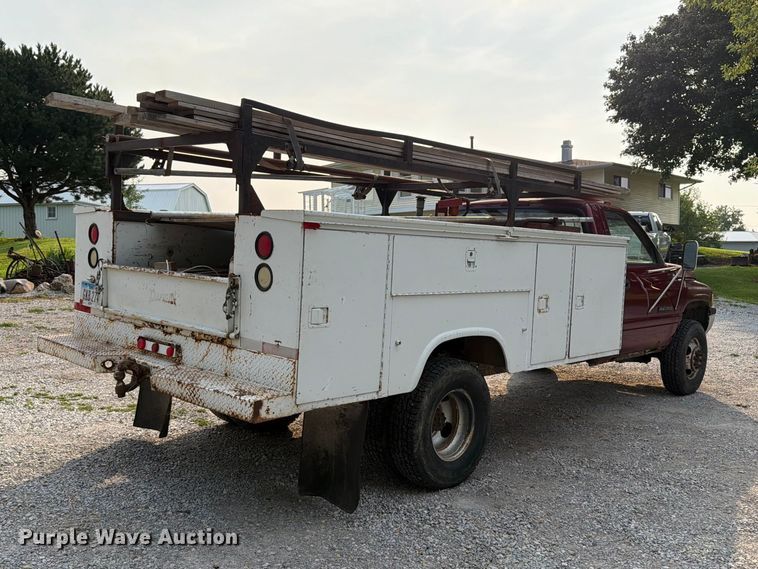 1995 Dodge Ram 3500 Utility Bed Pickup Truck - photo 5