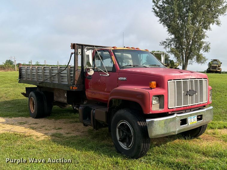 1991 Chevrolet Kodiak C5500  Dump Truck - photo 3