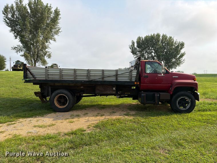 1991 Chevrolet Kodiak C5500  Dump Truck - photo 4