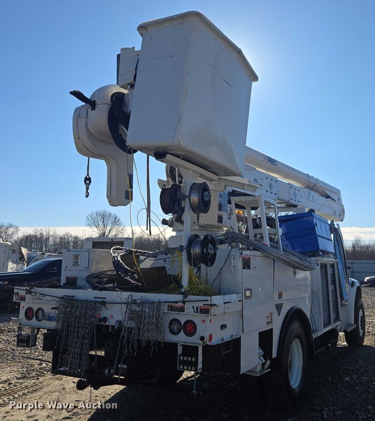2024 Freightliner Business Class M2 Bucket Truck - photo 5