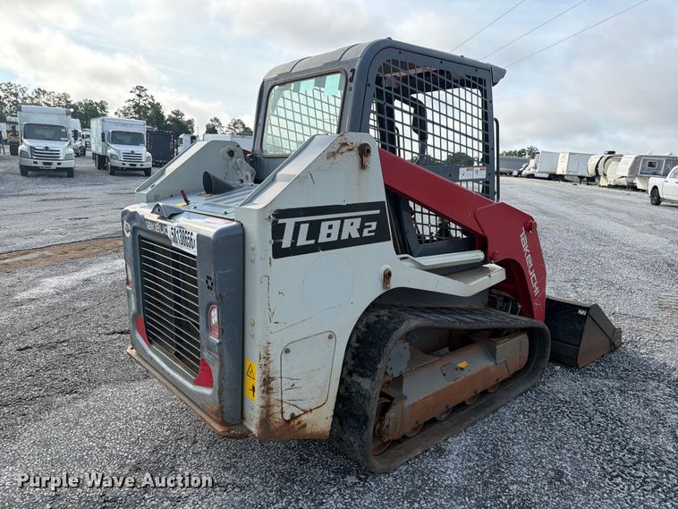 2023 Takeuchi TL8R-2 Tracked Skid Steer Loader - photo 5
