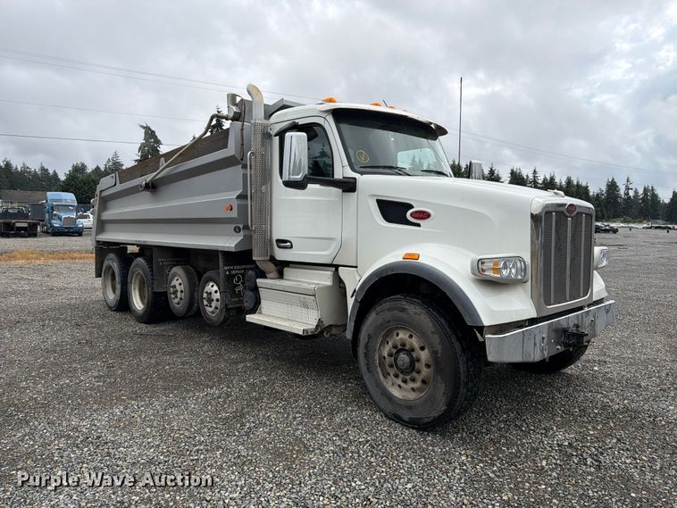 2025 Peterbilt 567 Dump Truck - photo 3