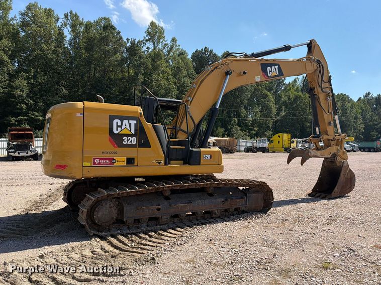 2019 Caterpillar 320 Excavator - photo 5