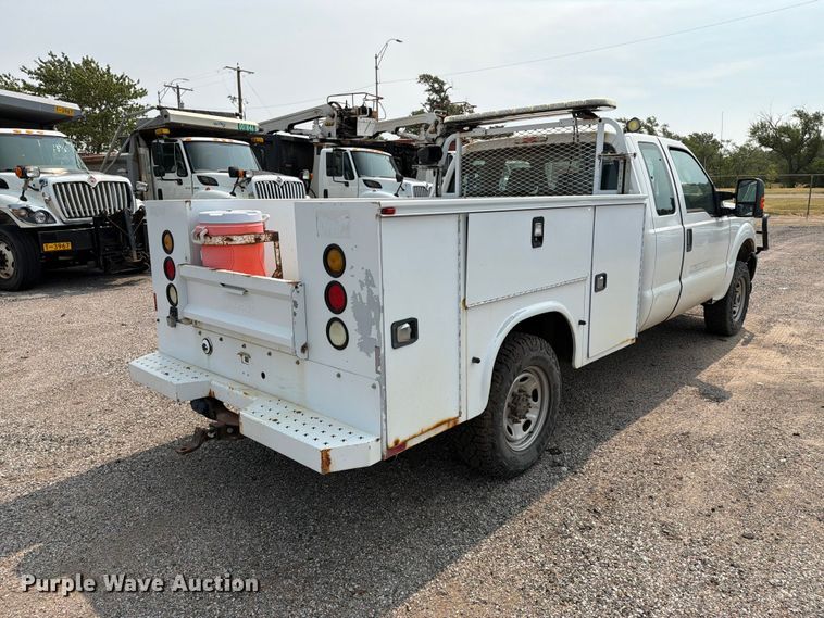 2014 Ford F250 Super Duty Ext. Cab Utility Bed Pickup Truck - photo 5