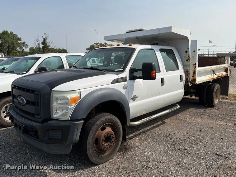 2016 Ford F550 Super Duty Dump Truck