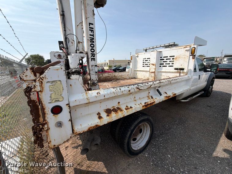 2016 Ford F550 Super Duty Dump Truck - photo 4