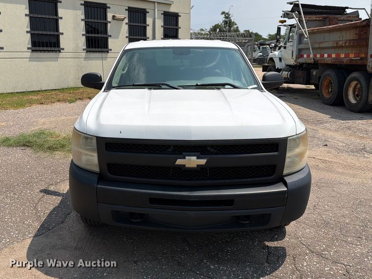 2011 Chevrolet Silverado 1500 Crew Cab Pickup Truck - photo 2