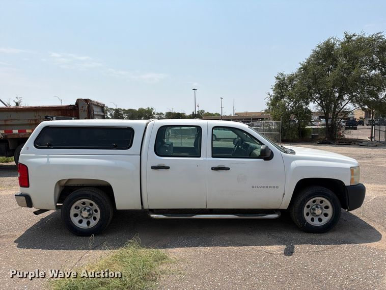 2011 Chevrolet Silverado 1500 Crew Cab Pickup Truck - photo 4