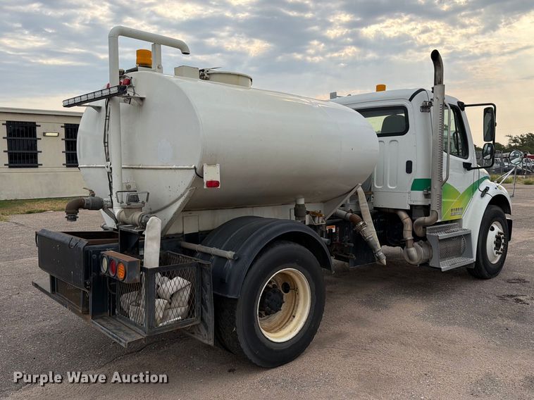 2010 Freightliner M2 Business Class Hybrid Electric Water Truck - photo 5