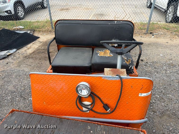 Taylor-Dunn 1248 B Golf Cart - photo 2