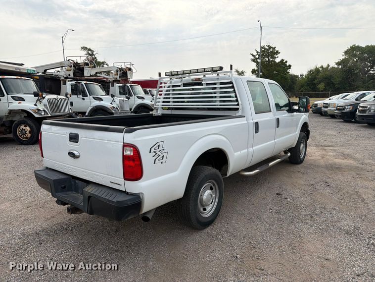 2016 Ford F250 Crew Cab Pickup Truck - photo 5