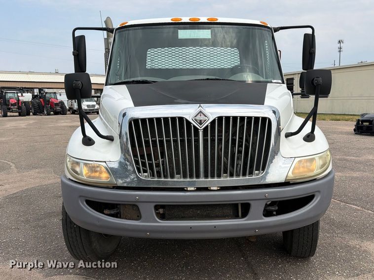 2009 International 4300 Dump Flatbed Truck - photo 2