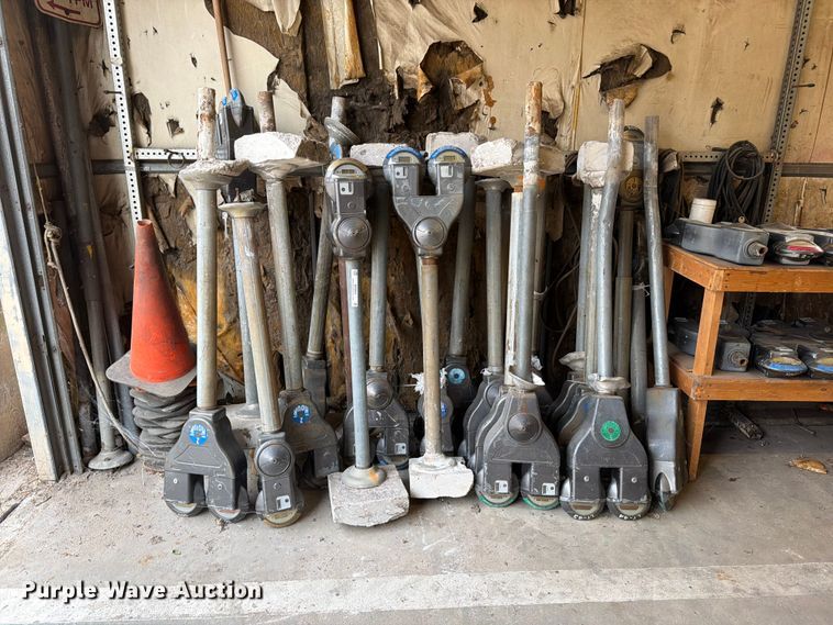 (23) Parking Meters - photo 2