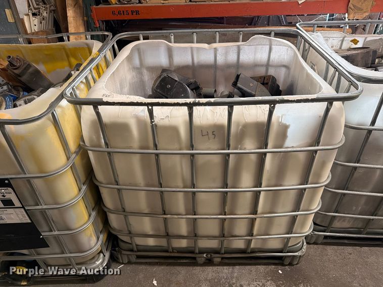 (7) Totes Of Parking Meter Components - photo 3