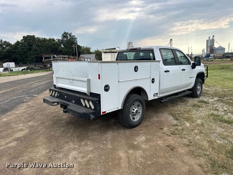 2021 Chevrolet Silverado 2500HD Crew Cab Utility Bed Pickup Truck - photo 5