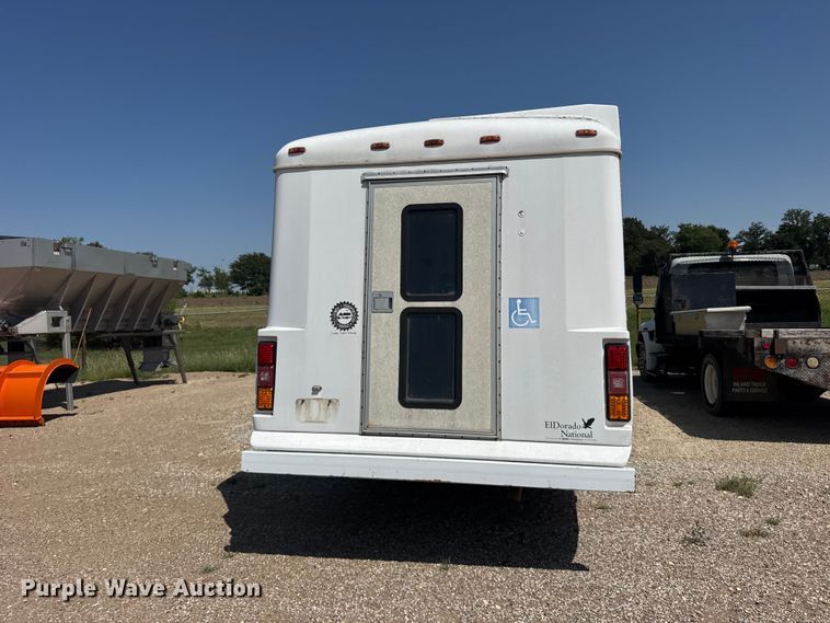 1993 Ford E-350 Shuttle Bus - photo 5