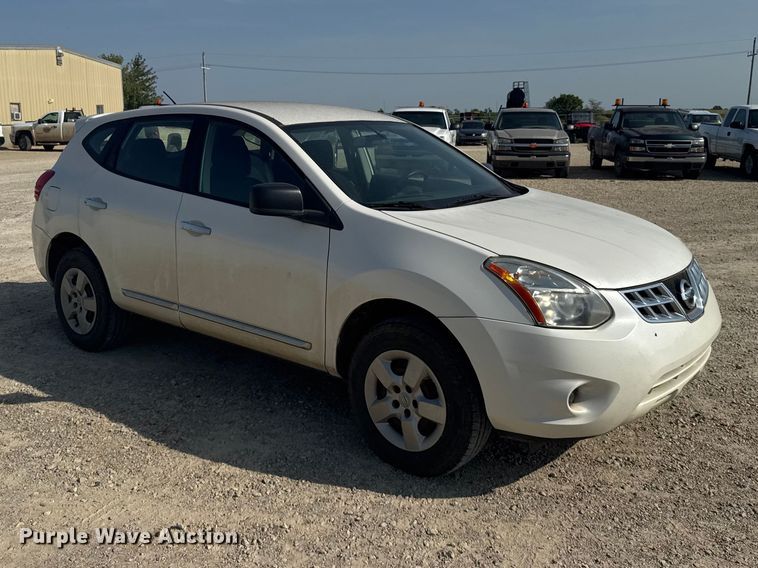 2013 Nissan Rogue SUV - photo 3