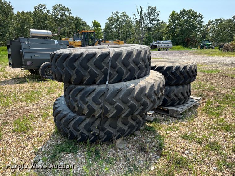 (5) Michelin XGLA2 14.00R24 Tires - photo 5