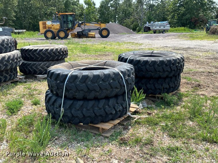 (4) Bridgestone V-Steel Tires - photo 5